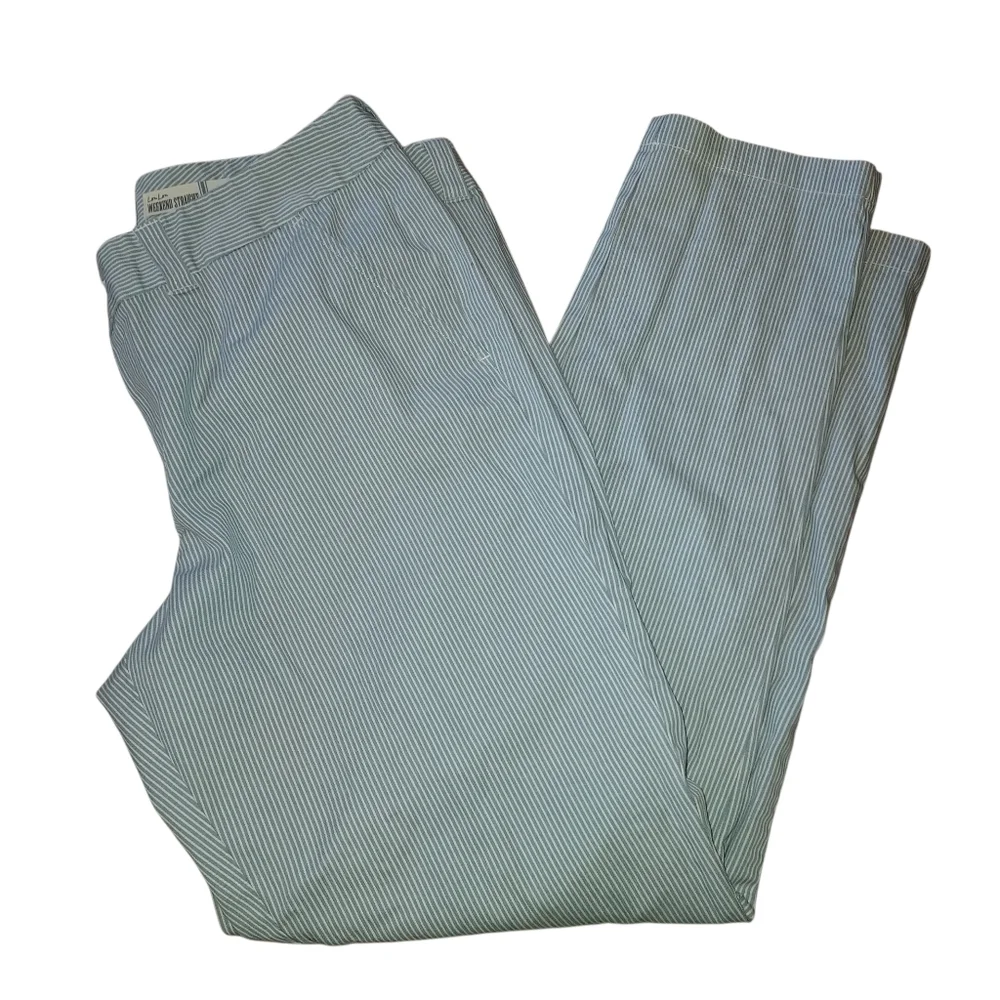 Maison Jules Seersucker Lou Lou Striped Pants Grey Combo Women's 8 Coastal Beach